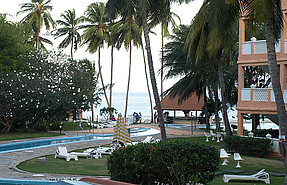 Sun 'N' Sand Beach Resort